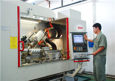 亚洲精品国偷拍自产在线麻豆