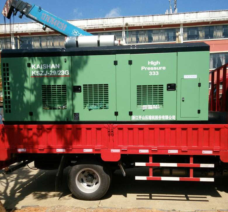 亚洲精品国偷拍自产在线麻豆