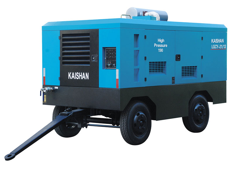 LG柴油系列螺杆空气压缩机.jpg LG柴油系列螺杆空气压缩机.jpg